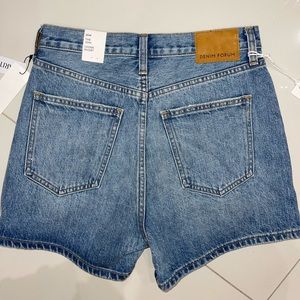 Aritzia Denim Forum jean shorts “The Joni” - BRAND NEW WITH TAGS - size 25